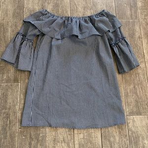 Flying tomato off shoulder top